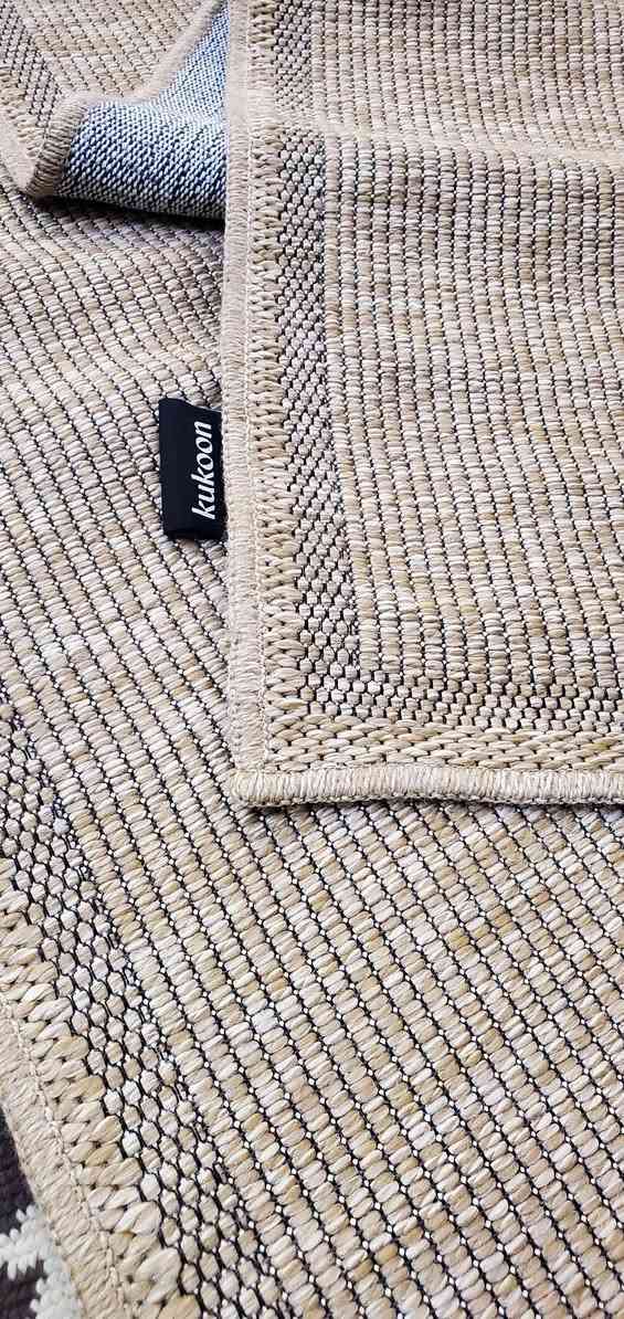 قطع اوربية غير مطروقة بأي مكان
خوص حياكة جوت 
القياس 60*240 سم


**إذا كنت صاحب هذا الإعلان وتريد حذفه لأي سبب، رجاءا أرسل رسالة إلى الدعم الفني**