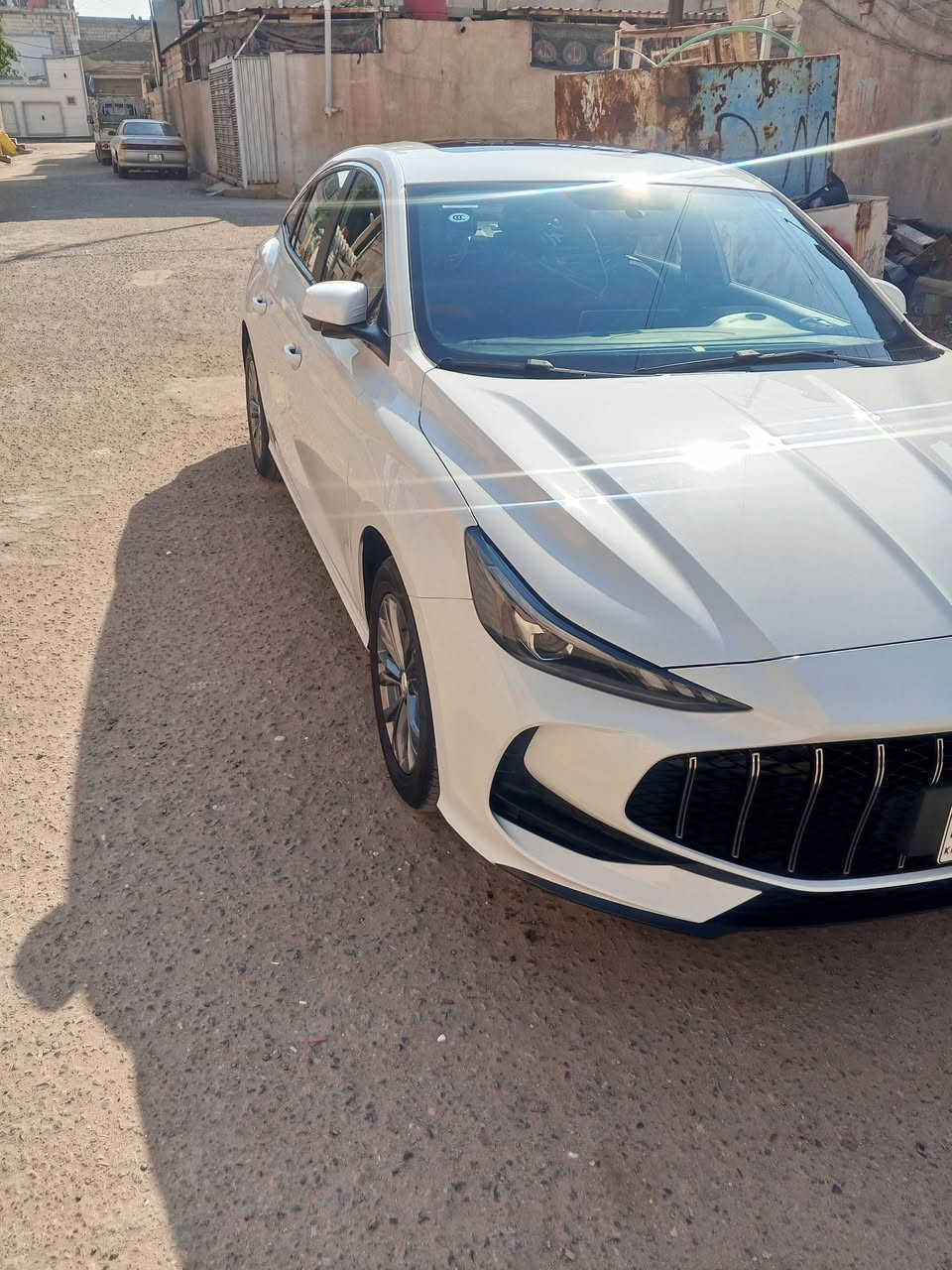 ام جي جي تي 5 سياره كفاله عامه ماشي 6000 سياره على وضع الشركه فول بمواصفات اربع كاميرات فتحه شاشه كبيره كشنات جلد سعرها 124 وبيها مجال قليل باسم شركه لؤيات الاعتماد بصره ***********
