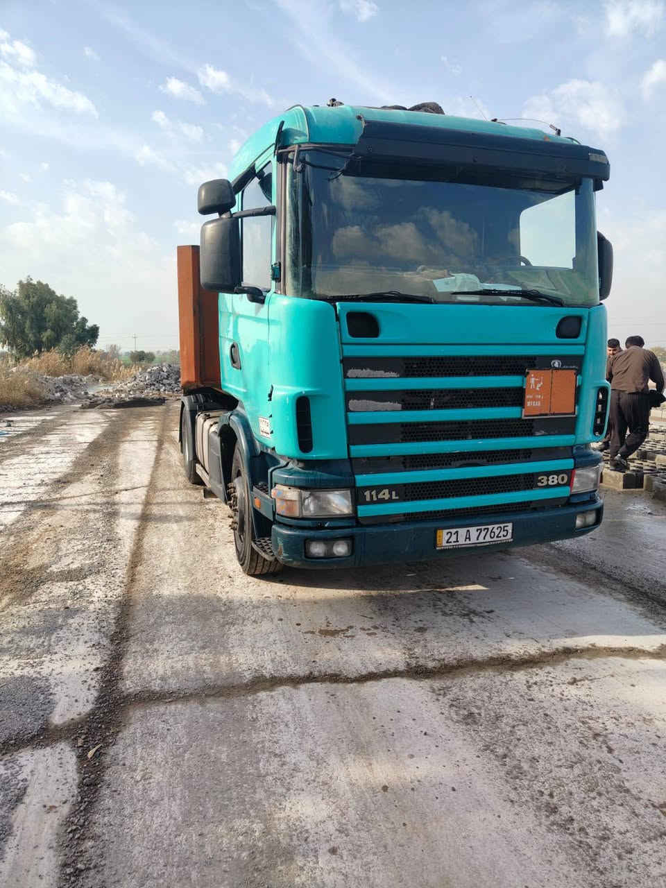 سلام عليكم سكانيه البيع 2004مكفوله كفاله عامه سنويه ورقم كله جديد بسمي تحويل ثاني يوم عربانه مزوج 11Rوبسنويه تك تاير ول ستفسار على رقم ***********
