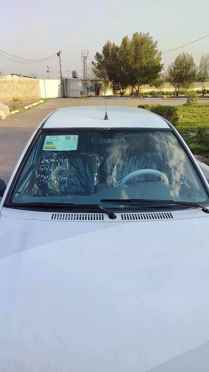 سلام عليكم ورحمة الله وبركاته سايبه 2012السياره جاهزه عله ايدي بيهه صبغ جاملغ خلفي وباب السياره كيرمحرك خير من الله تخم تاير جديد خط ابيض شواصي مكفولات كهربيات شغاله رقم الماني تحويل ثاني يوم مكاني بغداد السعر42بيهه مجال مكاني بغداد البياع مامتواجد عل فيس السياره بيهه هواي مصروف عليهه(***********) بي واتساب
