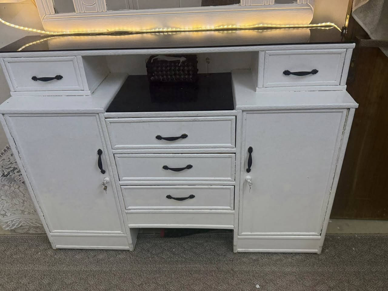 سلام عليكم
ميز مرايه خشب عراقي ابيض 
الجامات ﺎنـي مخليتهن اله تكدرون اشيلوهن ويصير كله ابيض


**إذا كنت صاحب هذا الإعلان وتريد حذفه لأي سبب، رجاءا أرسل رسالة إلى الدعم الفني**