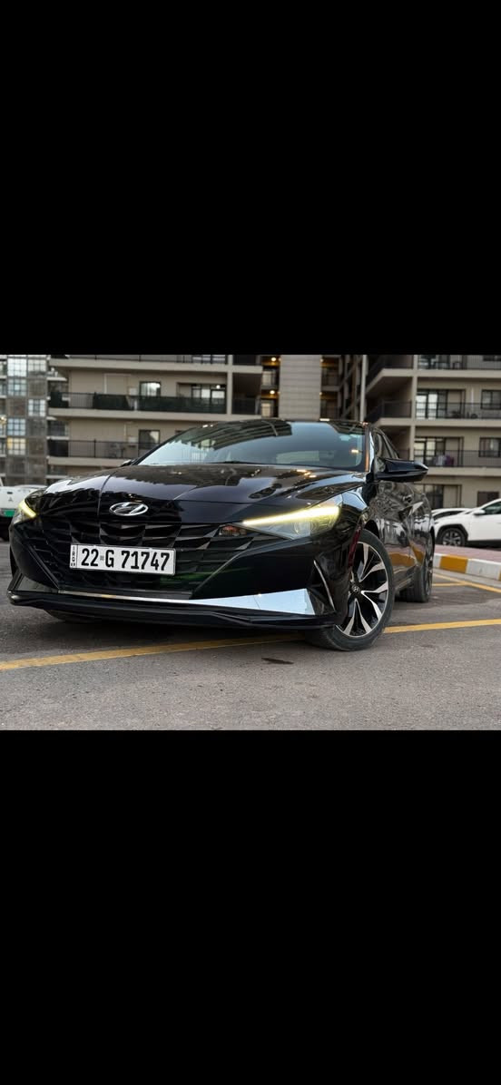 سلام عليكم  
هونداي لانتره ٢٠٢١ امريكي لمتت فووول لاخير   بدون داخل بدون ايرباك  كير و محرك مكفولات محرك ٢٠٠٠  تنفس طبيعي. و بيه منضومه غار بعده ب ضمان و تمشيك ب ٥٠٠ سياره ماشيه قرابه ٧٠ الف م
كيلو ب خارجي. 
موصفات 
بصمه تشغيل +بصمه دخول 
اشاره ترحيب 
فتحه  سلايت 
كشنات جاد  و داخل مميز لونين 
تحكات ستيرا 
رادار امامي خلفي و جوانب يعني ٣٦٠ درجه 
مانع تصادم 
كامره خلفيه قلابه 
ثلاث انضمه قياده 
تثبيت سرعه 
اشاير ب مري 
مري حساس 
 سياره رقمه اربيل بسمي. تحويل اي وقت يعجبك 
حادث سياره ناشره  ب صور و هناء نصبغ باب سايق  بيه هسه شخط بسيط ب باب يعني سياره بيه صفحه و بنيد. 
مكان سياره بغداد الكرخ  الحريه 
سعر سياره ١٣٥$ و بيه مجال بسيط كلش 
رقم /***********
