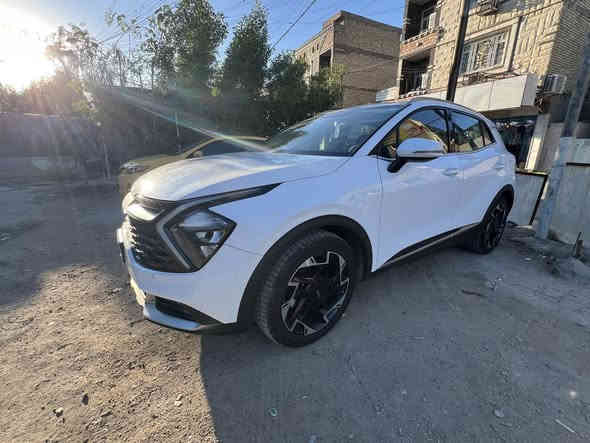 سبورتج 23 
رقم بغداد بسمي 
ماشيه 75 كليو 
موصفات 
شاشه 
كامره 
تحديد مسار 
اشاير مري 
مري شفط
ويل 19
جوها تخم تاير جديد 
3 قطع تبريد 
3 انضمه قياده
تحكم جهتين
كير مكينه تبريد كفاله عامه
بيها نكراش قليل بل بجم 
وبيها تكحيل بل جاملغ الخلفي فقط 
مكاني بغداد الشعله 
سعر 220 وبيها مجال بصيط
0777 5870028
بيها سونار بتاريخ اليوم
