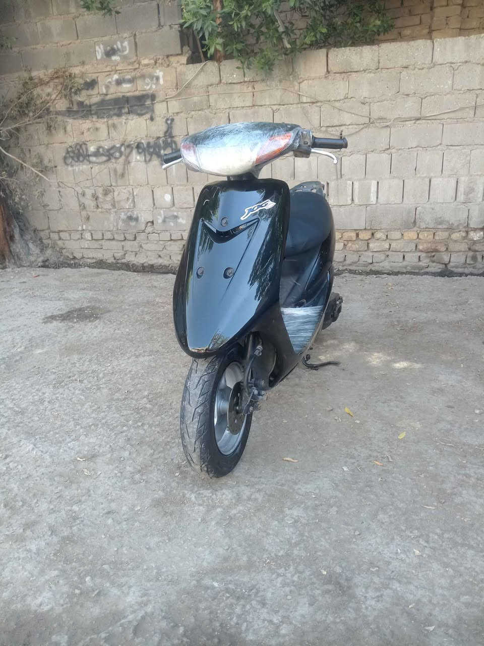 عصفوريه جديده سلف وهندر شلعه معدل كهربائيات كلها شغاله السعر ٣٠٠ وبيها مجال بسيط السكن البنوك الاتصال *********** بغداد, العراق
