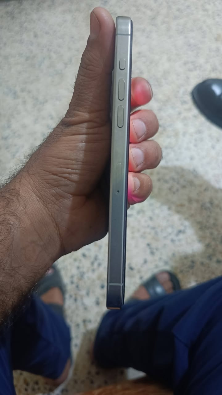 ايفون 15, ابرو ماكس جديد لك 
ما مفتوح  جهاز جدن نضيف/***********

