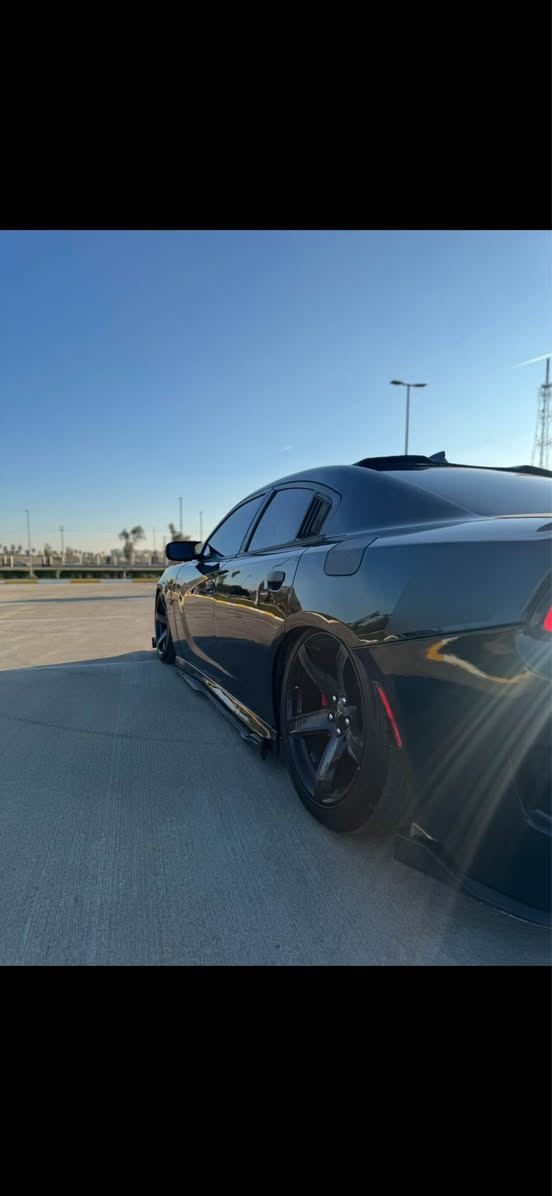 جارجر مديل  rt)2016)
V8🚀
سياره عليها جكات كات باك s2
مبرمجه وكامله جاهزه يم (مصطفى ايكل)
كير ومكينه بشرط برغي ما مفتوح 
حداديه وصدر جديده 
بيها خمس قطع ونص (ابيع حزام) بس هيه بس خمس قطع ونص 
سنويه وكاله كله جديد وبشرط (بيها دفتر خروجيه تاخذها وتتوكل التركيا)
سياره جاهزه وكير ومحرك بشرط 
دواخل مشمشي سعر ١٦٨ مجال رقم واتس اب كورك *********** أربيل, العراق
