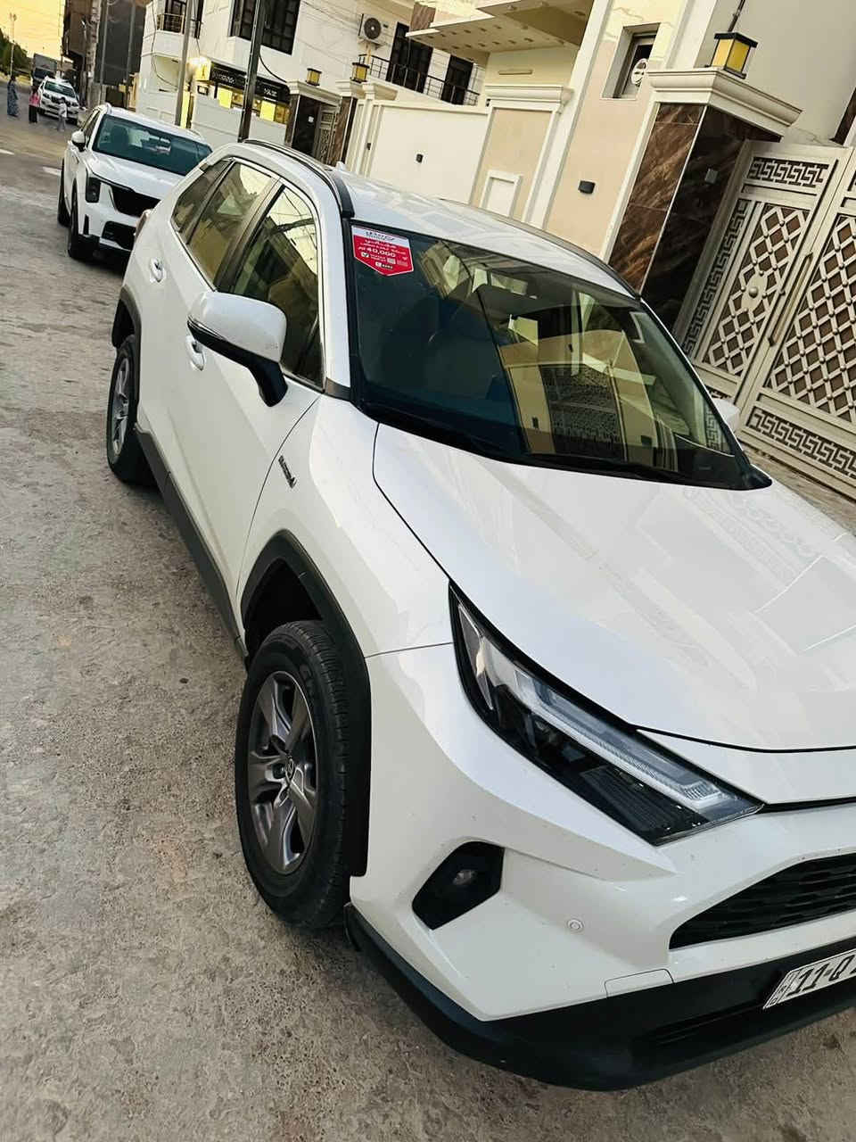 للبيع راف فور
موديل 24
مواصفات الراف معروفه 
ماشيه 34الف كيلو 
السياره مكفوله كفاله 
وكالة عبد الطيف جميل 
السعر (27.200)وبيها مجال
الاستفسار الاتصال على الأرقام التاليه 
مكان السياره الأنبار فلوجه 
‭***********‬

‭+964 782 125 5755‬
