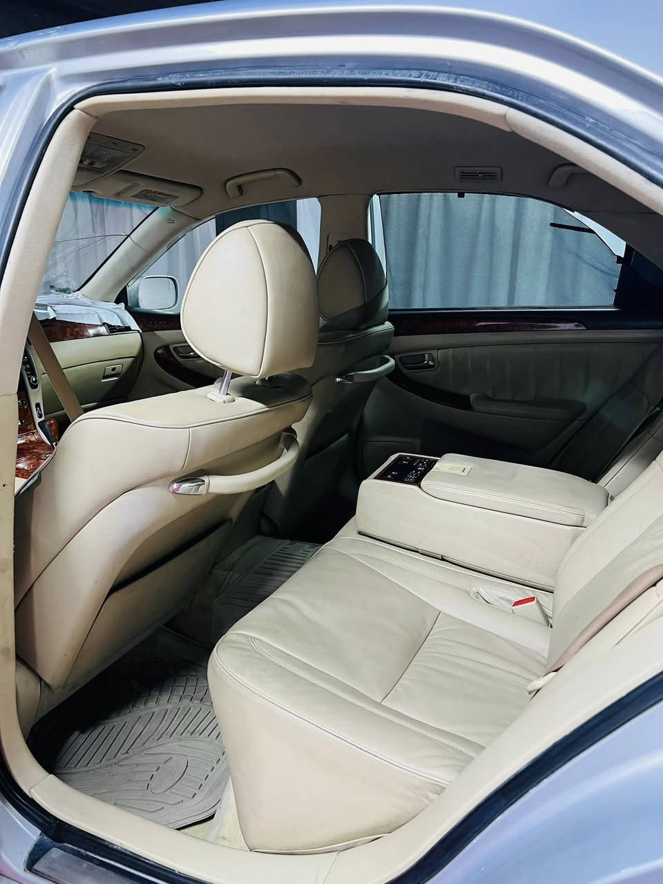 شاهینە بڕاوە تایبەتتتت قەپاتت
ژم:***********
سەرەتا بۆ هیچ مەسرفێک پرسیار مەکە  تەنها جامی پێشەوەی گۆرینی ئەوێ، سەیارەکە کامل کامل جایزە کامل سپۆرت کراوە ڕوو بەروو لە رەسم جوانتر نەبو پارەی ڕێد عایدی من.
بێ بۆیاخخخ ،٤ دەبڵی سپۆرتی  سەوزی لەژێرە 
 ٣ دوگمەی قەپات بی سلاید 
جلدو،هیتەر
سەلاجەو مەرکەزی
بەگلایت لێزەر بیلادد
٤ کوشن کارەبایو هیتەر
٣ پەردە،پشتو پێش حاسە
کامێرە،شاشە
ڕادار ، تەبرید بەسراوە ، برێک بەسراوە،جام هەڵ گیراوە
حەمامو پۆڵیش کراوە،ڕۆنی گۆردراوە،بانسی تازە
سوکان کارەبایی، 
١٨٢ گێڕوو مەکینە گەورەی بێ دوکەڵ
١٧٧ هەزار ڕۆشتوە
بەس شوێن موسو بڕاوەی بۆیاخە
سعری ٤٩ گەلاو مەجال
ژم:***********
