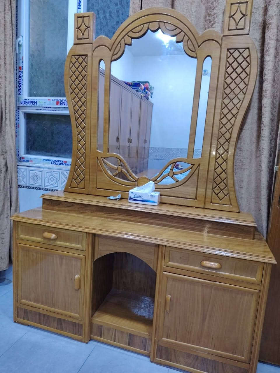السلام عليكم غرفه اخشاب للبيع الاستفسار
***********
