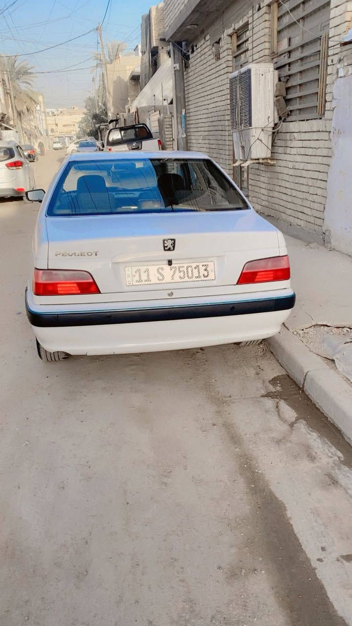 السلام عليكم سياره بيجو بارص موديل ٢٠٠٢٢السياره ماشيه٣٥كفاله عامه السيارهبالكارتون جديده شركه شعريه مابيه نقص بسمنه مكان السياره الكاظميه رقم الهاتف ***********
