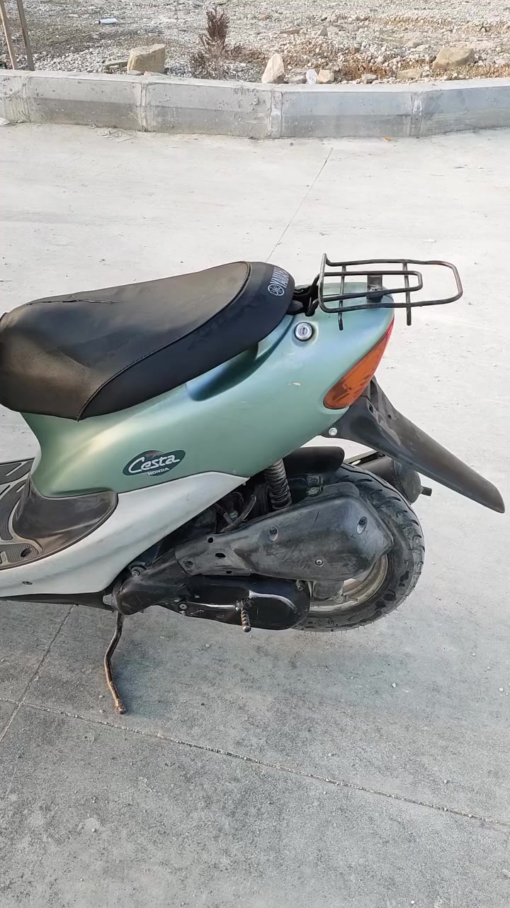 ياماها، ٢٤٠ هەزار وموعامەلە
ياماها ٢٤٠ ألف ومعاملة
سلێمانی/السليمانية

***********
