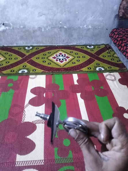 ***********
98 ل 2005
