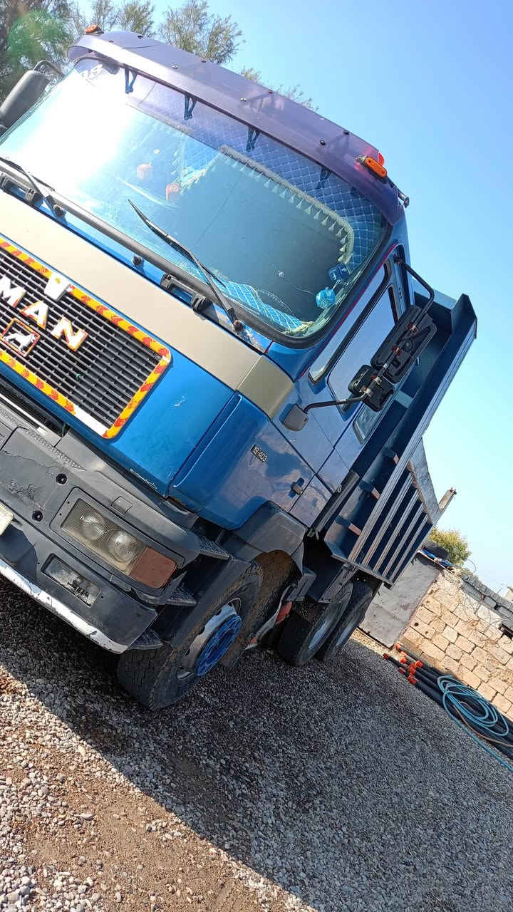 سلام عليكم. مان صقر للبيع موديل 96سنوية 28 تحويل مباشر بسيارة مكفولة والسعر 175 والرقم الهاتف ***********
