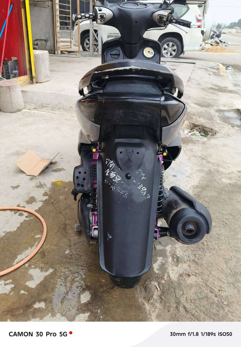 سلام عليكم سكنس نثية جاية من برة مزودة المكينة
كور رياضي صليب
بوشة رياضي 58.5
كام شفت رياضي
كابريتر قفاز تايوان اصلي بوق حجم 28
شوتة رياضي
افلاوين رياضي دبلات  رياضي
دبلات خلفي رياضي
يدات سكليتر رياضي 
يدات ابريك رياضي
افلنجة رياضي فج رياضي
عقل رياضي سعرة 130 الف
اكلجات رياضي اصلية تايوان
خرز FCS
اذرع KS
دواسات حديد KS
دراجة نضيفة اي شي مناقصها
اشاير لد الوان
ضوة امامي مال تي ماكس 135 دولار
ابلتوث بي ضوة
انارة خلفية رياضي غير لاشاير الوان
دشبول ناقصة بس كيلو متر
دراجة نضيفة اي شي معايزها اعيد وكرر نضيفة كلش شغلها خارج العراق شلعة معدل تاكل الكاع

سعرها 975 وبيها مجال للطيبين
مكاني بغداد الغزالية

***********
***********
