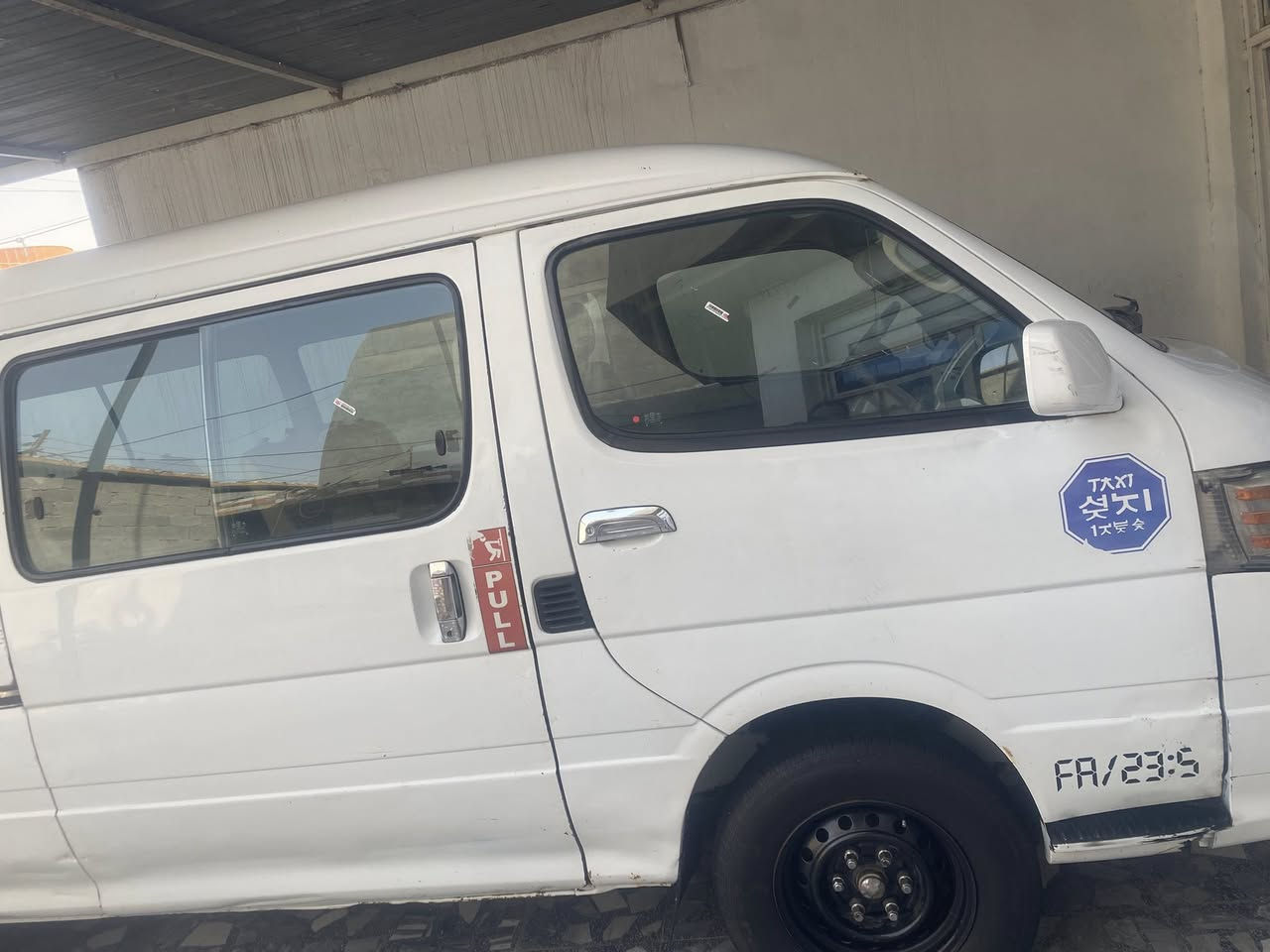 سلام عليكم 14 بسمي رقم انكليزي بغداد سياره احلا من الصوره جدا نضيفه بس بيه تنقيص قليل

مكاني بغداد المعامل ***********
