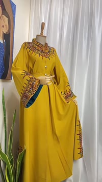 خامة ايطالية • مقاسات ٣٨-٤٨ • متوفر جملة