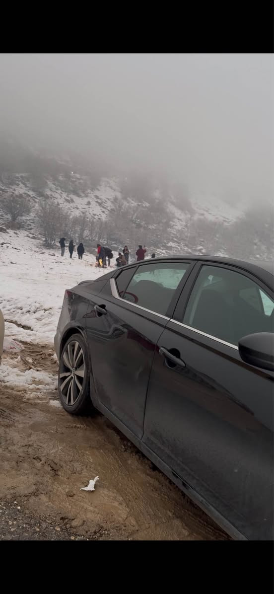 السلام عليكم 
نيسان التيما 2020
SR
بدون صبغ
ماشي 75 ألف
عنوان اربيل  
بيها كوبون بانزين كركوك
رقم شاصي وصور الحادث مرفق
سعر153 وبيه مجال 
***********
واتساب موجود أربيل, العراق
