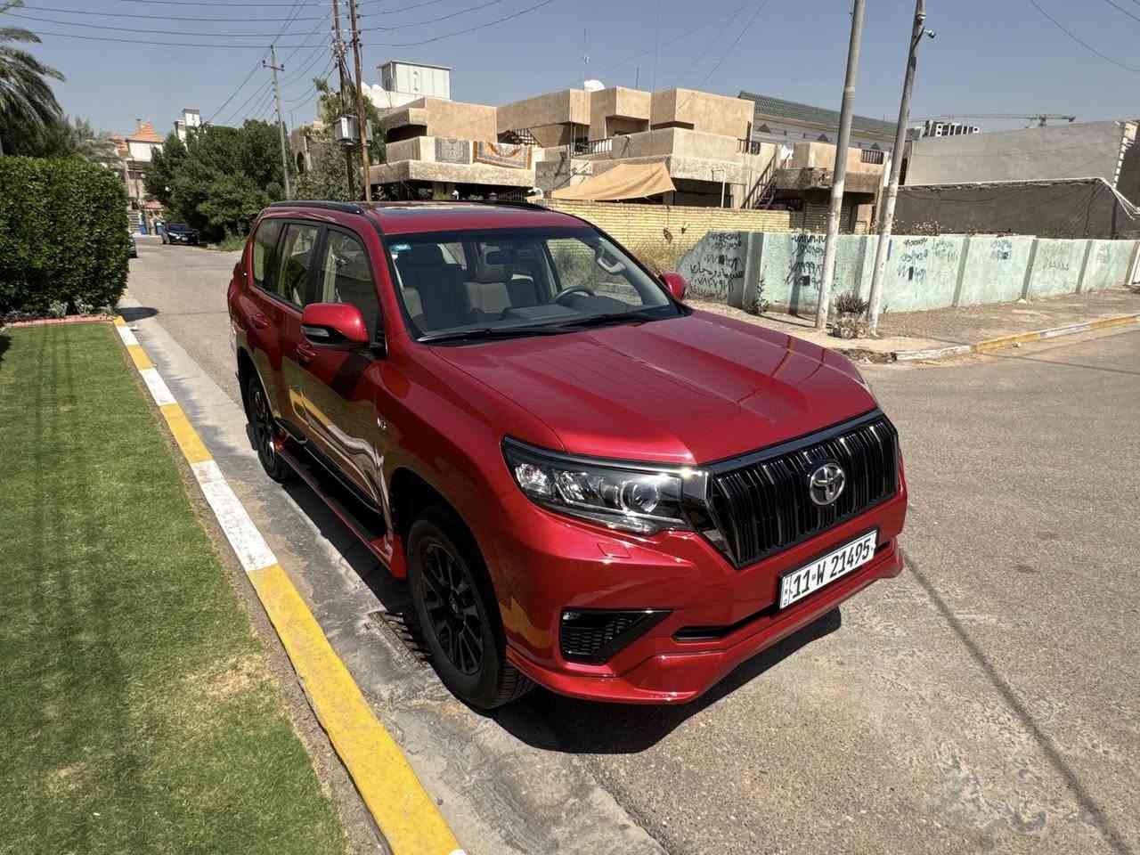 السلام عليكم
للبيع برادو 2022 وكالة ضمان ساز رقم بغداد VX midnight edition ماشية 22الف كيلومتر مكفولة فول مواصفات سلايد بصمة دبل تانكي محرك 4000 داخل جلد كشنات كهرباء تبريد كشنات تحكم مقود جمع الجهات شاشة كبيرة لايتات زنون زراكات عاللايت حساسات خلفيفية شاشة وكامرة فور ويل سبعة راكب شاحن واير لس …..الخ 
السعر 47.500 دولار 
رقمي ***********
مكاني بغداد اليرموك
