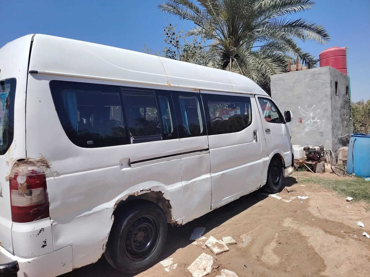 السلام عليكم  سياره شيري مديل 12    
البصره شط العرب الحوطه قرب مدرسه انس 
سياره حلوه  محرك 3000. حلوه مكينتهة لاتنقص ولا تبخر 
سياره نشطه 
رقم انكليزي  راح يكمل 
السعر65ورقه وبيها مجال 
واساب ***********
