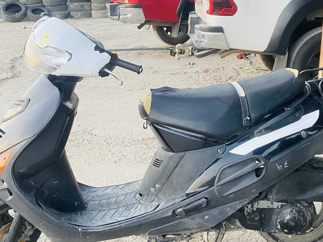 سلام عليكم دراجه ساسوكي 100صاله شهر من نزلت من الحاويه دراجه نضيفه تراجه سهرها ٩٥٠وبيه مجال هواي مكاني قرنه النهيرات رقمي /***********والشراي يراسلني وخادم
