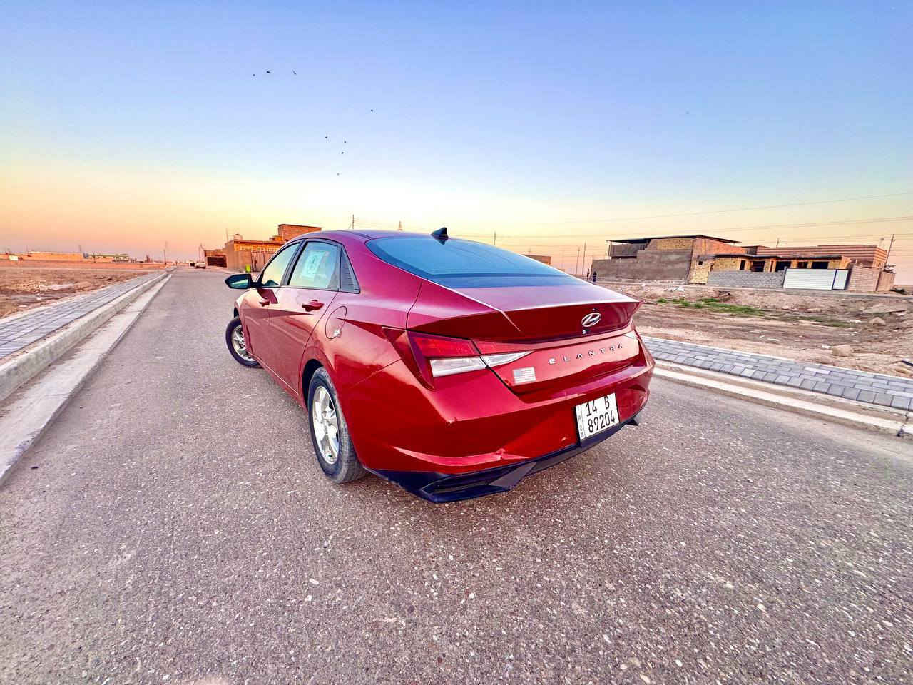 السلام عليكم 
النترا موديل 2022 وارد امريكي 
رقم بصره انكليزي تحويل مباشر
 المحرك 2000((دوش ))
المواصفات=
رادار امامي وخلفي وجانبي توقف ذاتي +
كاشف نقطه عمياء +تحكم ستيان+ثلاث وضعيات للقياده+مانع انزلاق حادثه جاملق وشويه من البنيد السعر 147 المكان بصره قرنه بني منصور رقم الهاتف ***********
