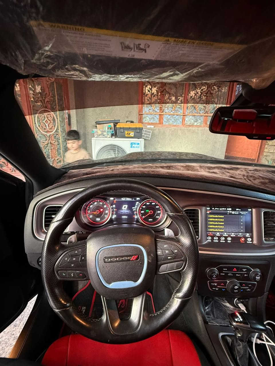 سلام عليكم مديل 22
وارد امريكي 

ماشيه 114 كيلو

3 قطعه بيهه جاملق بنيد  بصره بسمي 

فول مواصفات عده الفتحه 

جهازه سياره مانقصه برغي سياره مال بيت ستخدام شخصي 

السعر 230 وبيهه مجال بصيط 

مامتواجد على فيس اتصل وعيوني الك ***********
