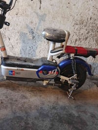 لسعر ١٢٥   ألف بعنوان بغداد تقاطع النهروان 07707815593