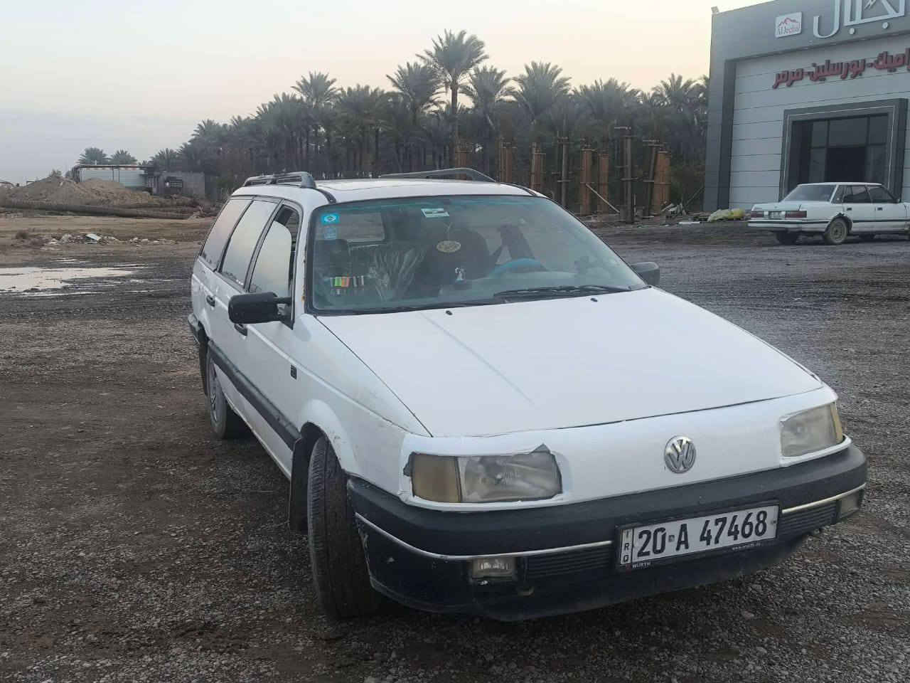 السلام عليكم
فولكس واكن موديل ٩٢ سياره ممصبوغه بلاديه 

جاهزه كير ومكينه كفاله لا تنقيص ولا تبخير خير من الله جاهزه من كلشي ماعدا شويه نقوصات دشمه البوب شويه تعبانه والدرايم شفت بي صوت بلستداره للاستفسار اكثر ***********/اثير  مكان ديالى قضاء. الخالص / ***********/ اسيا
