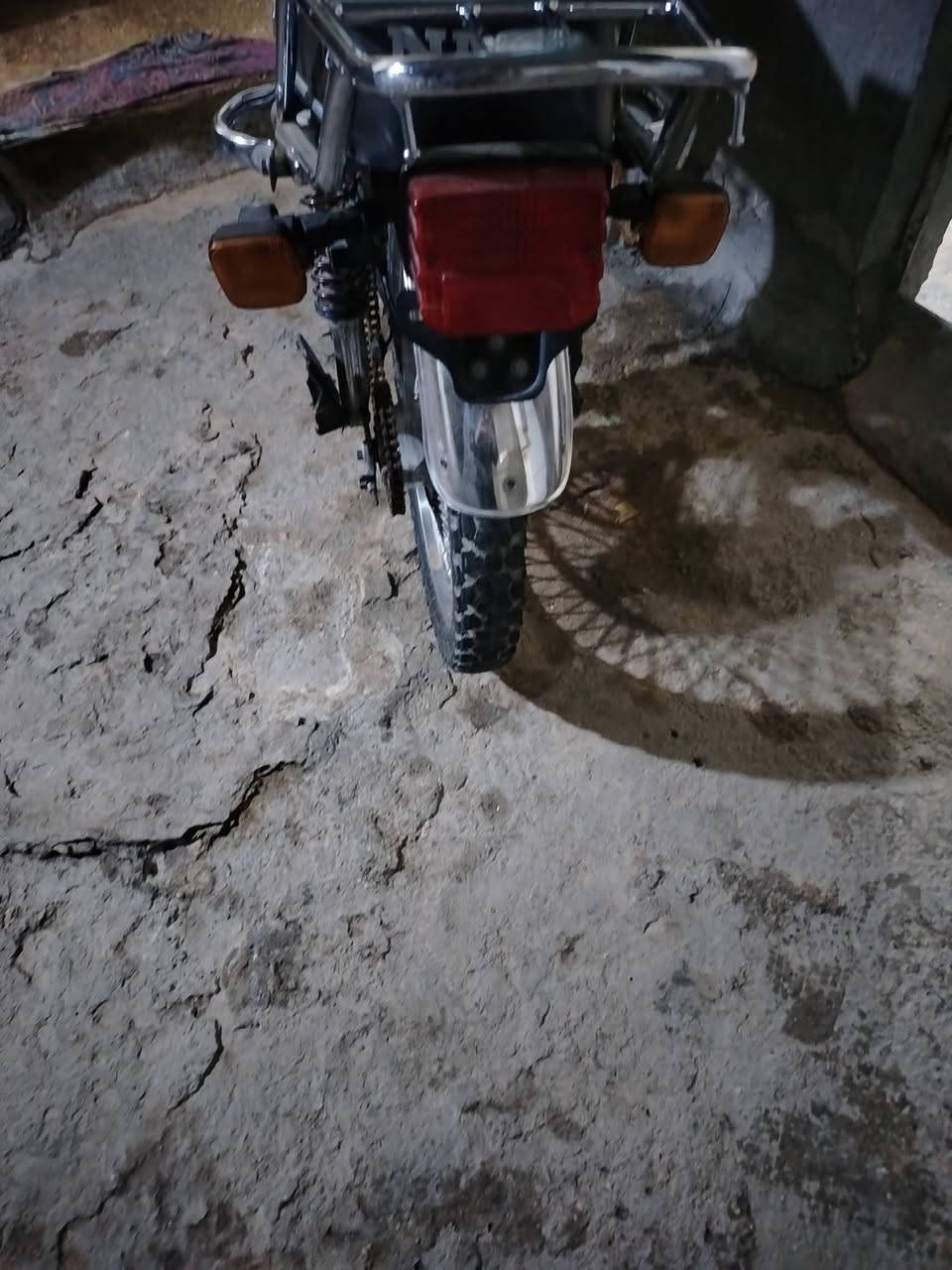 سلام عليكم تعميره للبيع للبيع 
اوراق مو كلك سعرهة 350 الف بيه مجال
مكان بغداد المشتل
شباب اني محتاج لو ما محتاج مابيع بهيج سعر
متواجد خاص و هاذ رقمي اسيا 
***********
