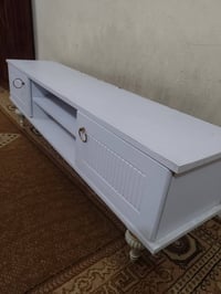 ميز بلازما • نظيف