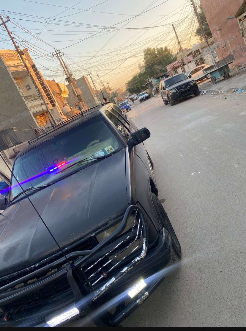 ادواتت. ادوات
السلام عليكم جمسي سوبر بان موديل 1999 

السياره مصروف عليها هوايه بس حاليآ عاطلة مشكلة بل كير تصليح الكير 3 ورقات السياره كاملة كهربائيات مكينة كلشي كامل بس مشكلة الكير. السياره مشدود بيها دعامية خلفيه. وامامية الي بل صوره قديمة الصور  السياره حاليآ ب منطقة الشعب  تجي وتشوف وتفحص وبيك خير وتدلل السعر المطلوب 30 ورقة وبيها مجال   علمن السياره مشدوده بيها صافره اصلية مودرن 

رقم التواصل ***********
