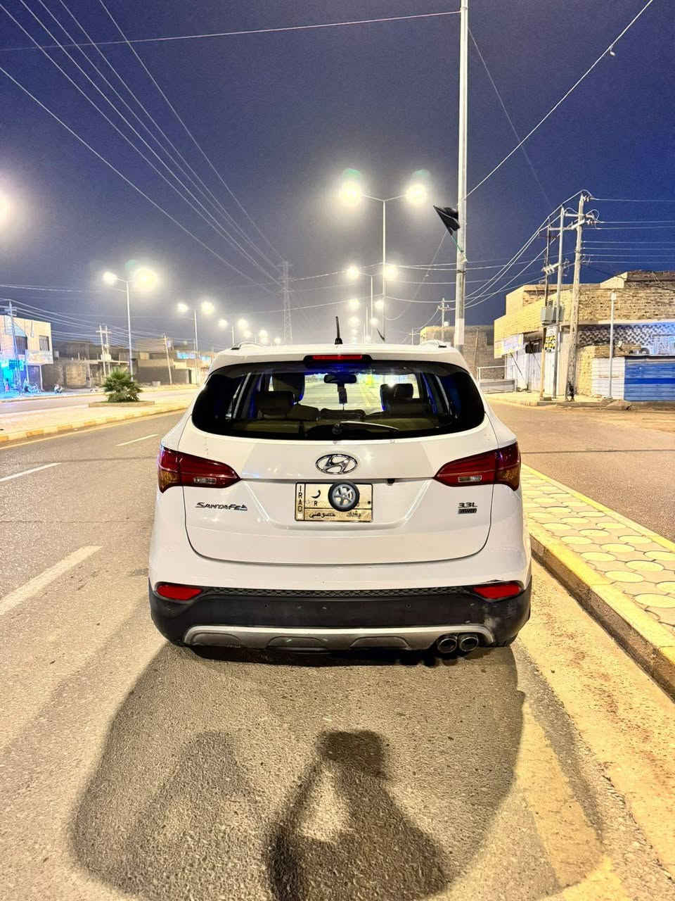 للبيع
هيونداي سنتافي 2015  
رقم بغداد مميز  مشروع وطني 
وارد خليجي  (( السياره مبدل بيه بس بنيد لسبب حادث بل عراق ))
فول مواصفات  
محرك 6 سلندر  
7 راكب  
ماشيه 187 ألف كم
السعر 188 وبيه مجال 
 📞 ***********
مكان السياره محافظة ميسان /العماره
