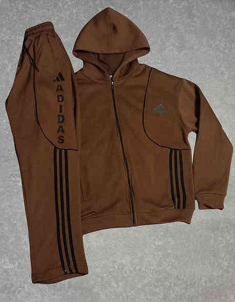 تكرررر الموديل 👌🔥🔥🔥 

تراك رجالي

خامة قطن مبطن 3 خيط عالي الجودة 
L. XL. 2XL. 3XL.

للحجز والاستفسار. واتس اب *********** بغداد
