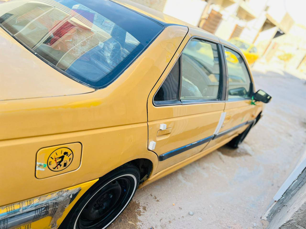 سلام عليكم بيجو بارص 2011 شكل 2014
محور كير ومكينه كورلا حديث ترايك للبصره انسه شي اسمه عطل خير من الله سياره عليهه ادامه كامله 
تخم تاير خط ابيض تخم ويل 
بيهه نواقص بسيطه 
بيهه قطعه وحده صبغ وقطعه تبديل باقي كفاله كهربائيات كلهه شغاله سياره بسمي تحويل ثاني يوم هزه جديده سنويه لل٣٠ مكانهه بغداد 
سعره 43 وبيهه مجال بسيط 
***********
