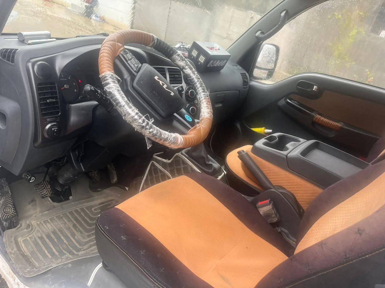 کیای بار 4 هەزار مۆدێل 2024 نمونەیە 
103هەزارڕۆشتوە 
لە سفریە وە لای خۆمانە 
سەیارەیەکی زۆر پاک جوانە تایەی تازەیە 

نرخ : خاڵێک دابنێ لە کۆمێنت بە تایبەت دێت 🤖 

غرمه و تحویل بە شە رت  
بۆدی 10سانتیمە دەڵ کۆمریسە رە  
مەکینە و گێر بەشەرت   

بۆزانیاری زییاتر ژمارە ی مۆبایل 

بۆ زانیاری زیاتر پەیوەندی بە خاوەنی 

***********
***********
