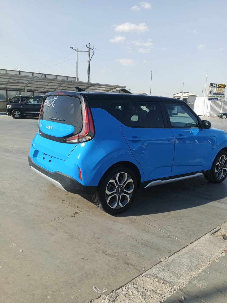 سلام عليكم صول وارد امريكي موديل 25   فول عد فتحه ماشيه 4000 محرك 2000 دوش سعر 155وبيه مجال بغداد بلديات تفاصيل اكثر اتصل ***********
