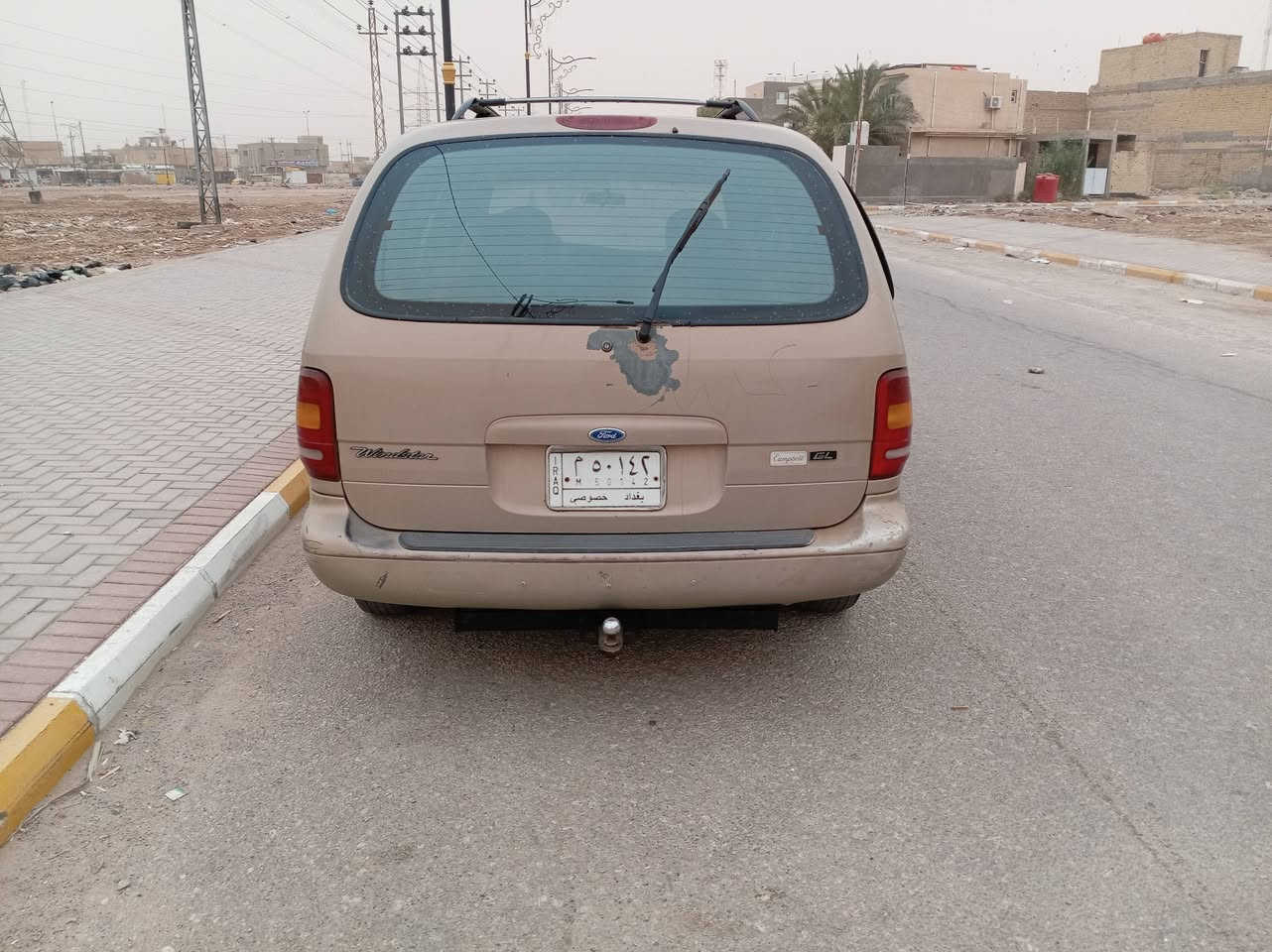 بسم الله الرحمـن الرحيـم
اللهم صلي على محمد وآل محمد
سيارة فورد ستار للبيع
السعر 35 وبيه مجال
رقم بغداد.     سنويه لل
2027 مداور ثاني يوم
سياره ابلاديه بدون حادث
ولا صبغ ما عدا رشات بصيطه 
مكينه وكير جدد ابلاد
كهربائيات كلها شغاله وبلاد
تبريد شغال تخم تاير باتري جديد وانا غير متواجد على الفيس وهذا رقمي *********** علمآ السياره موجوده في السماوه
