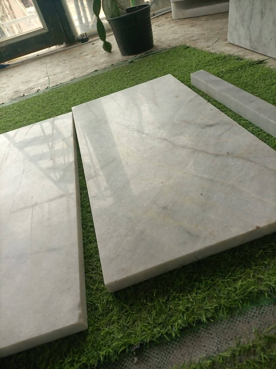 بسم الله 

#_تحيه_طيبه_زبائننا_الكرام 
⚫ نعلن عن تجهيز #_المرمر الايراني ذو مواصفات عالية  الجودة 💯
⬅️النوع ايراني نيريز والمده محدوده
⚫ القياسات 60×30
 🥰  والسعر التنافسي ومناسب جداً
💵💸١٢٥٠٠ الف عراقي 
،👈🏃🏃 سارعوا قبل نفاذ الكمية 
⚫ مستعدون لتجهيز المشاريع الحكومية والأهلية والمكاتب في جميع المحافظات وبأسعار الجمله مناسبة جدا 
 موجود بايه لون بيجي ودللو اعزائي الاعضاء 
⬅️ملاحظة يوجد خدمة توصيل لكل المحافظات وبأسعار حسب الكميه 
أو الاتصال على الارقام التاليه📠
📞.  ***********
📞.  ***********
