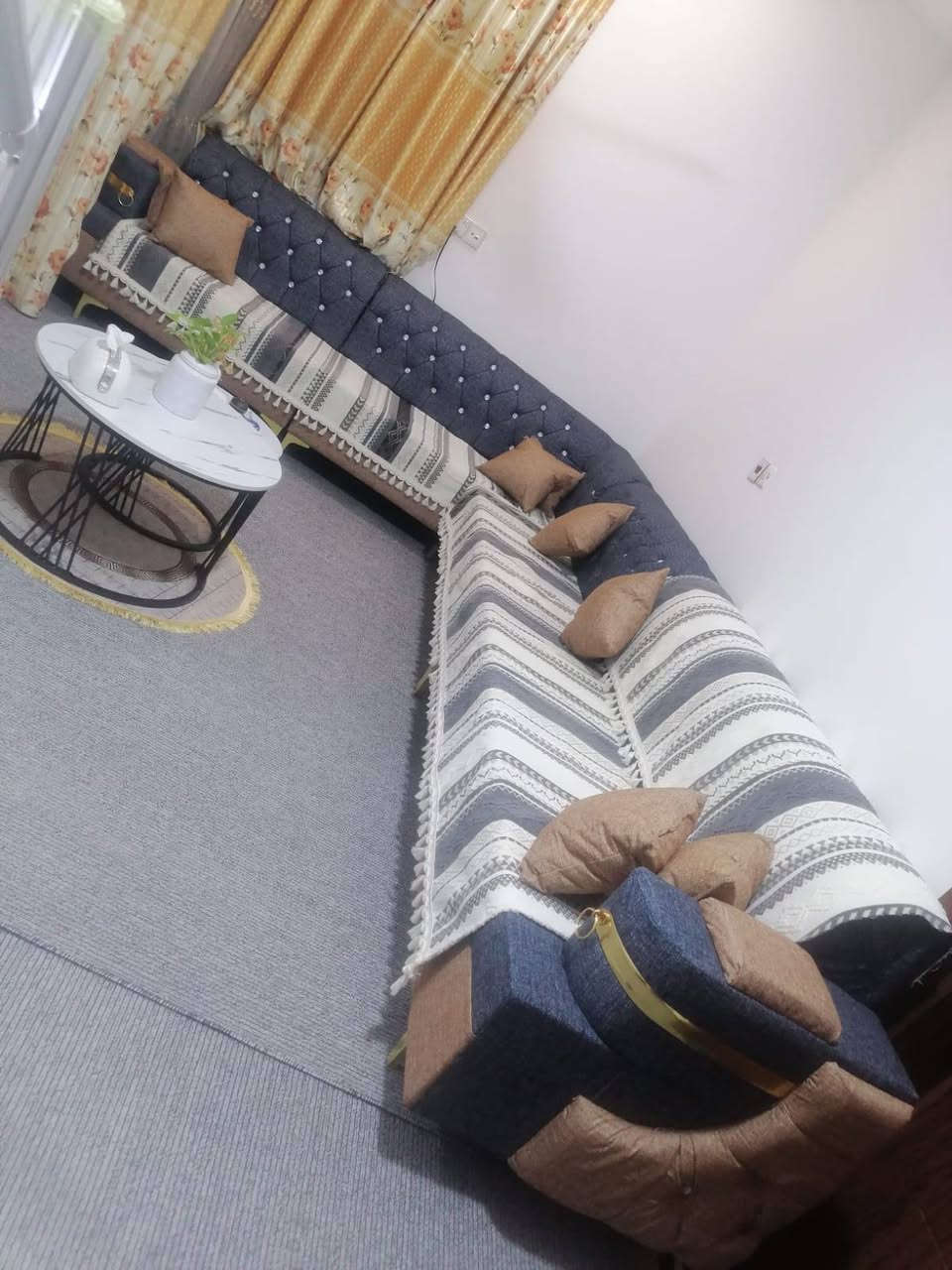 معمل الامير اشتري من المعمل كبل
ديوان طوله ٧ اله ربع حرف ال ب 350 الف بي ٢ كبيره و٢ ام نفرين و زاويه وحدة
واكو قياس حسب الطلب 
المتر ٦٥
واكو ٩٥
واكو تخفيضات القياسات الكبيره
العنوان عسكري مدارس شارع الدفاع المدني قرب اسواق جنه 
من تدخل شارع الدفاع المدني اخر استداره من جه الحولي معمل ومعرض الامير للاثاث
قرب البارون ابو الجام بنايه مكتوب عليها البارون اني يمها
النجف عسكري مدارس شارع الدفاع المدني 🚒 🚒 🚒 🚒
***********
