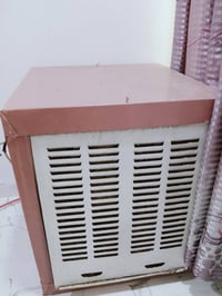 مبرده للبيع نظيفه وتشتغل سعر 80 وبيها مجال للأستفسار على الرقم  075024...