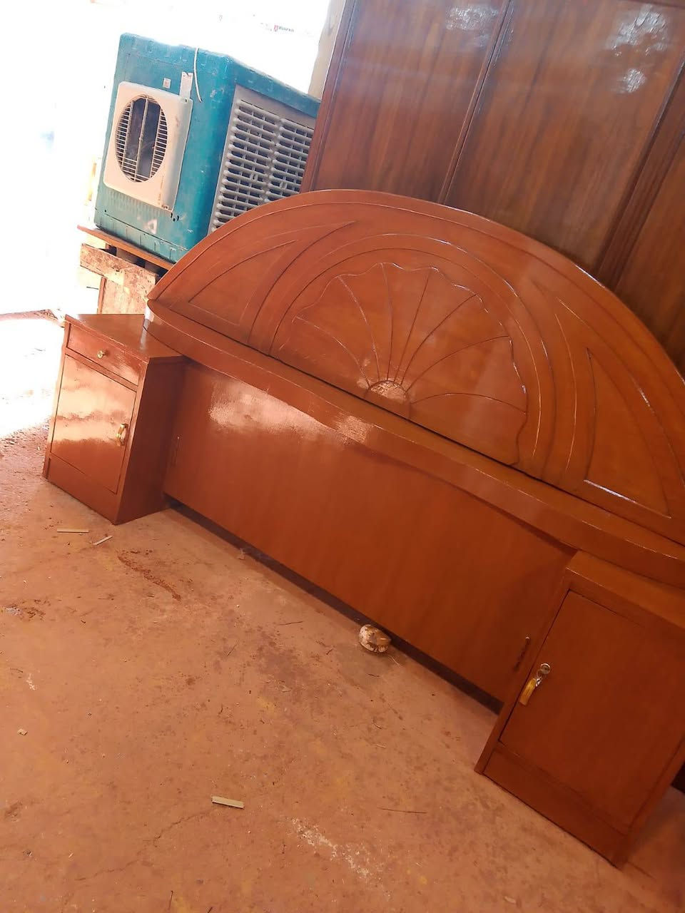 ***********غرفه ام خمسه نجاره كامله الحله ابو غرق السعر 350قفل
