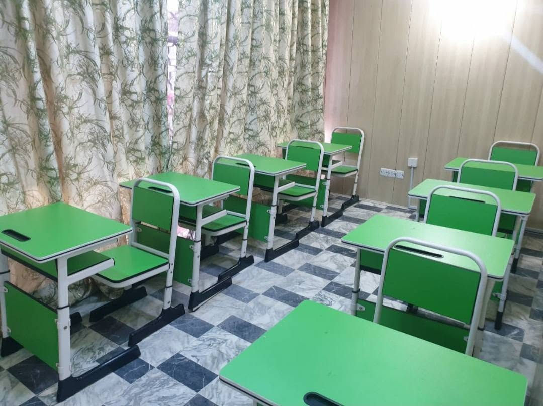 رحلات مدرسية متنوعه للبيع بأسعار مخفضة
***********
