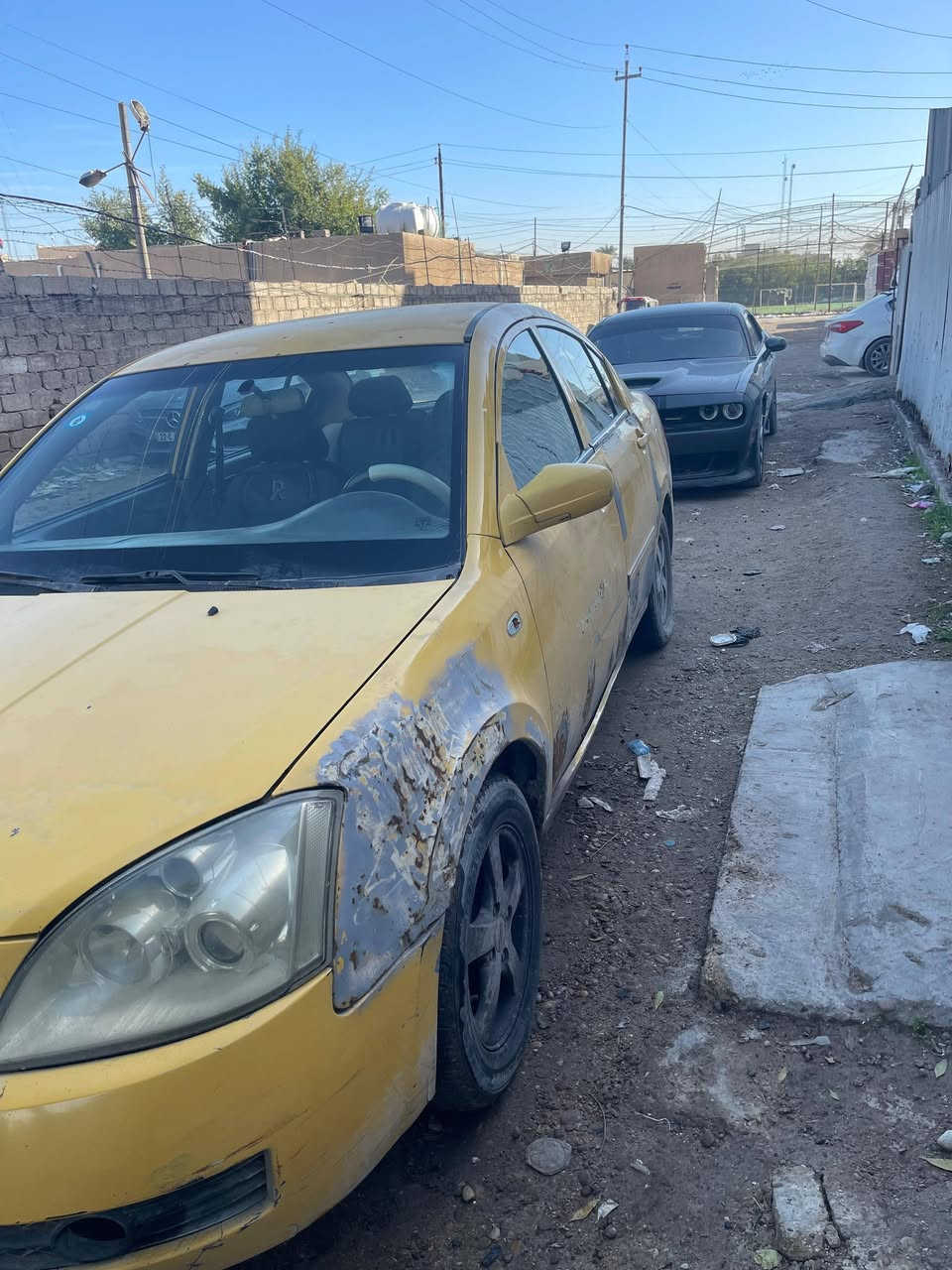 للبيع شيري اي فايف موديل 2011 رقم بغداد الدولي محرك كورلا كير أوتوماتيكي السياره بدون صبغ بيه فقط طخات بدون تصليح سنويه مجدده لل 2028 مصفره هيئة وغرامات مكان السياره بغداد السعر 30 ورقه وبيه مجال بسيط للاتصال *********** بي واتساب اتصل وبيك خير وتدلل
