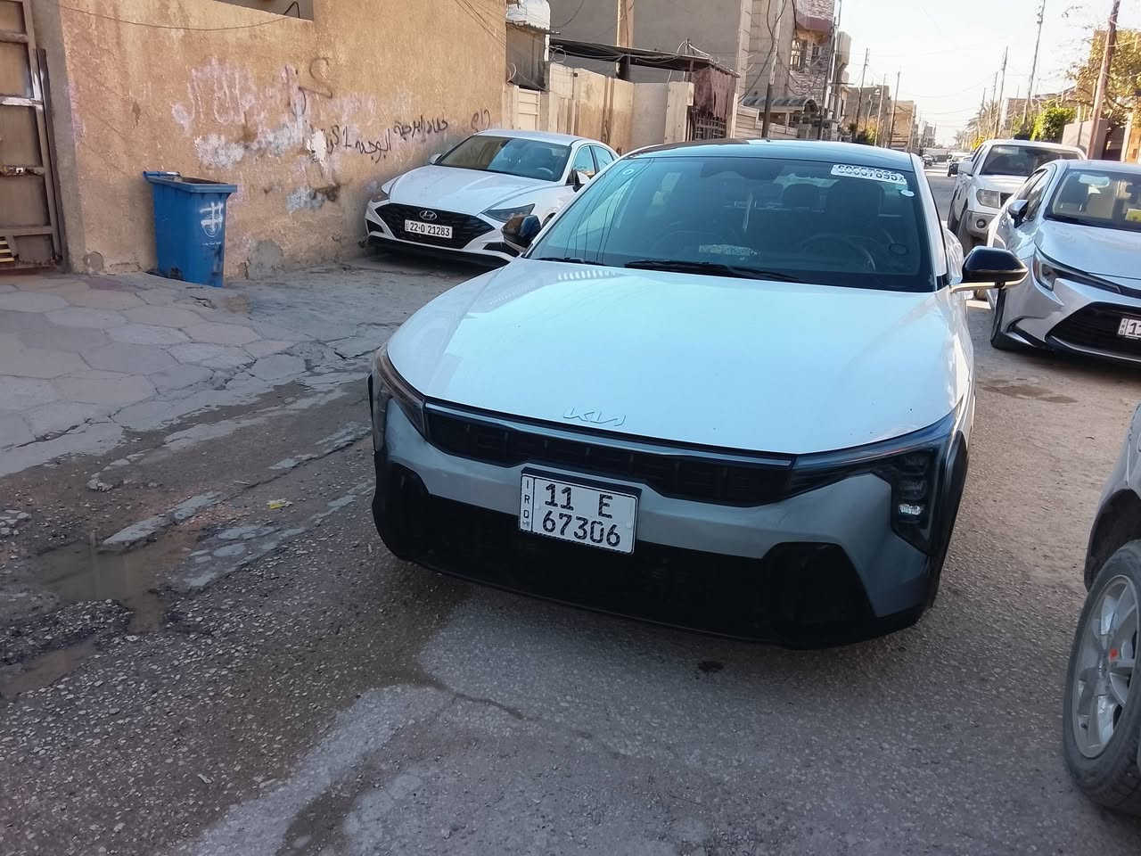 K4
كيا فور وارد أمريكي موديل 2025  دخول جديد محرك 2000 دوش ماشيه26 موصفات فول 1/1 بصمه وبنرامه وكراسي تدفى خزن ترحيب أبواب ترايش نيكل ومرايات نيكل داخل ابيض واسودّ جلد شاشه متصله  رادارات امامي وخلفي وبل مري مانع انصدام توقف ذاتي تشغيل عن بعد فول حادثه كما موضح بل صور بنيد وخشم جاملغات  بارد بلباب بدون دواخل وبدون ايرباك بدون شواصي

السعر183$بيها مجال قليل 
السياره مكانها بغداد الدوره 
***********
