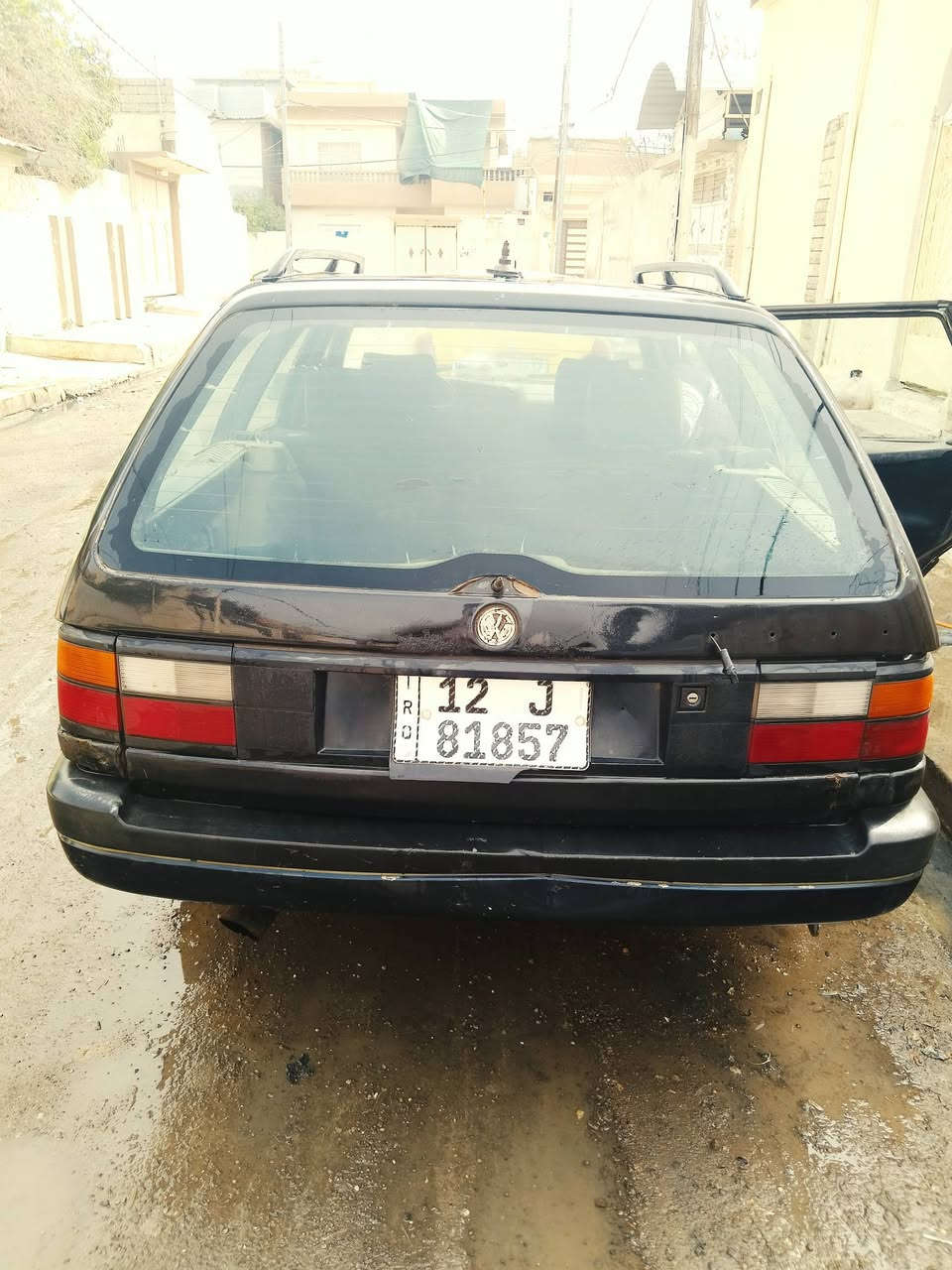 فولكسن واكن باسات ستيشن
موديل 1991 

محرك 0.8 شرط لاصرف ولا نفخ

كير  شرط

جامات كهرب

رقم نينوى جديد ( مسطره )

الشرعي يمي شرط الوكاله والتحويل

سعر 25  بيهت مجال للشراي

موصل جانب الايمن

***********

‏‪0771 960 7157‬‏

