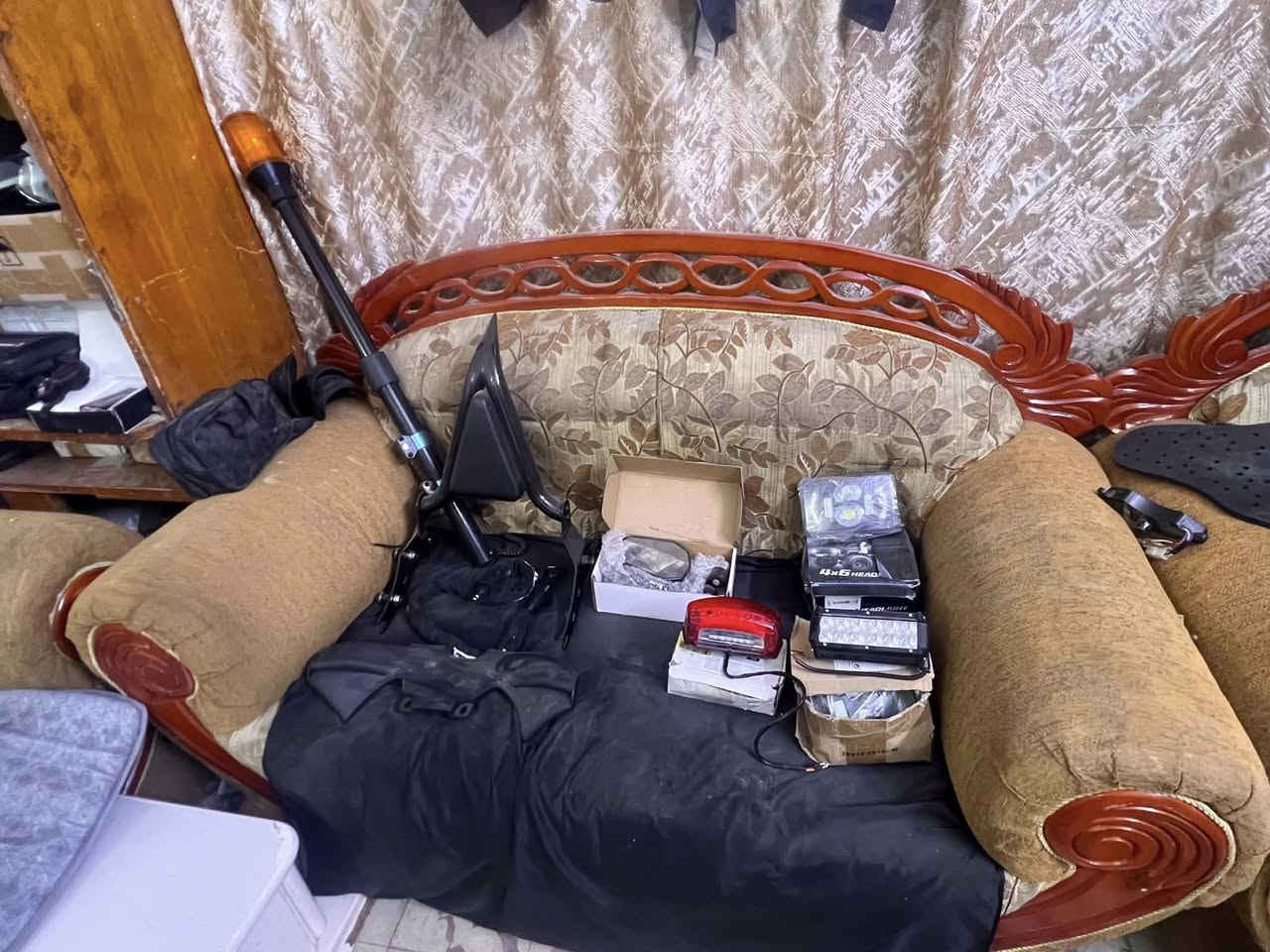 غراض امزون لل بيع اخذ سكرين لل شغله التفيدك وودخلي خاص ماسنجر و تساب *********** بدون رصيد
