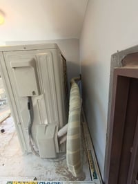 ورشة متنقلة • داخل بابل • تنصيب سبلت