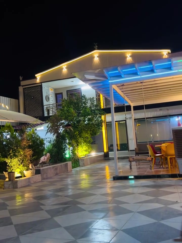 نعلن  عن فتح الحجوزات 🌳🏝 في منتجع الخال
المنتجع موثوق بطبيق اجرلي و تطبيق الحجز السريع🤍🏝    
للإيجار اليومي او الشفتات #مبيت
*🏕تفاصيل 
🟢 غرفتين نوم سويت 
🟢 صالة كبيرة 
🟢المنتجع مؤثث بالسبالت 
🟢مطبخين حار و بارد
🟢 باربيكيو كامل للشواء
🟢جلسة عربية مطله على المسبح
🟢 نت 4g
🟢 سماعة دي جي
🟢حديقه 
🟢لعبة المنضده و الفيشة والعاب اطفال‎
🟢مسبح كبير و مسبح صغير 
🟢 كهرباء على مدار الساعه 24
____________________________
[العنوان مزارع قضاء بلد ]
 🔴للحجز والاستفسار يرجى الاتصال ع 
الرقم التالي او عبر الواتساب☎️ 
***********
***********
