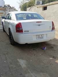 كرايسلر 300C • ٢٠١٠ • بغداد