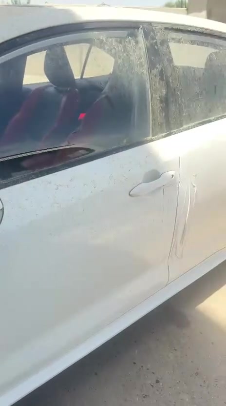 سلام عليكم كورله 2025 ماشيه 2000 سياره بيهه شخط باب خلفي الايمن على كد اصبع فقط باقي كفاله 152 الشراي يتصل غير متوجد على النت الرقم ***********
